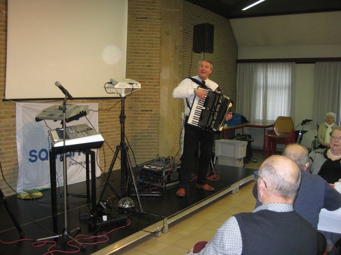 Alle muziek live op maat door Johan Cockaert uit Oudenaarde