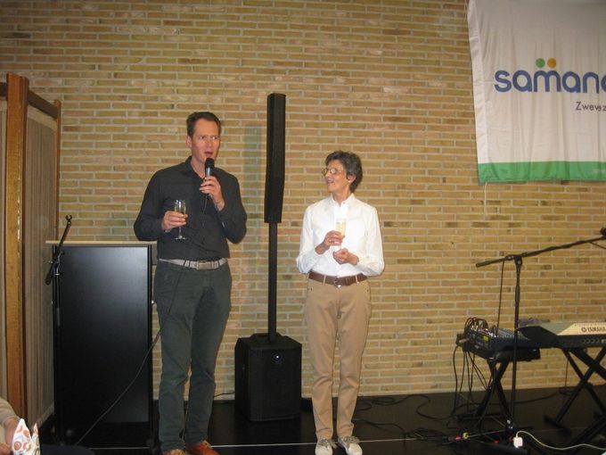 De nieuwe voorzitter van Samana Zwevezele is Win Velghe op de foto met Rika Persyn