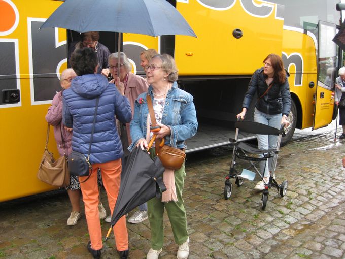 Met de Bus naar Poperinge
Naar HOUBLONESSE